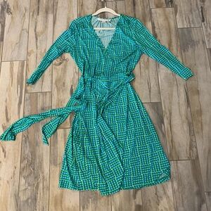 Lesley Evers Green Circle Pattern 3/4 Sleeve Wrap Dress Size Medium